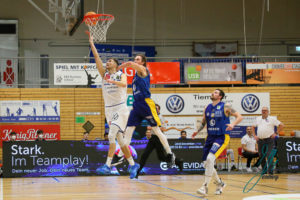 VfL SparkassenStars Bochum gegen EN Baskets Schwelm